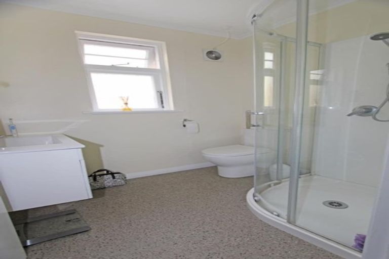 Photo of property in 1/5 Duchess Avenue, Dunedin Central, Dunedin, 9016