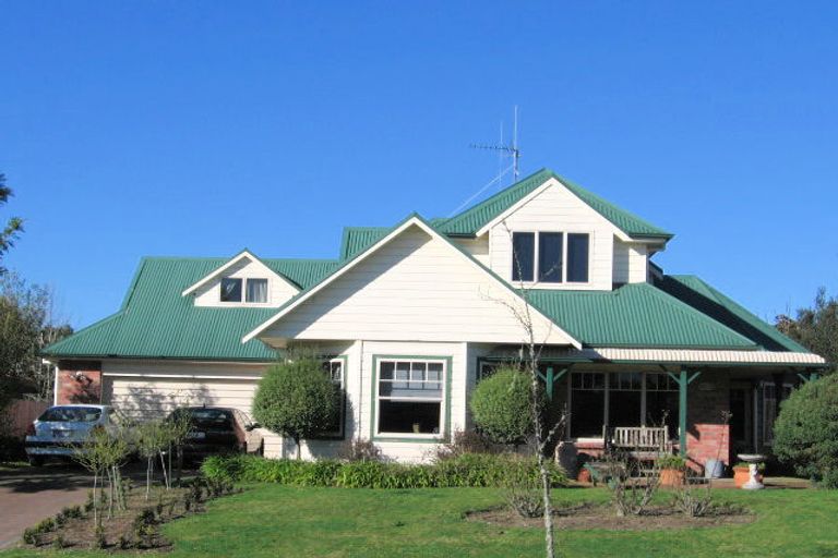 Photo of property in 28 Cherrywood Street, Pukete, Hamilton, 3200