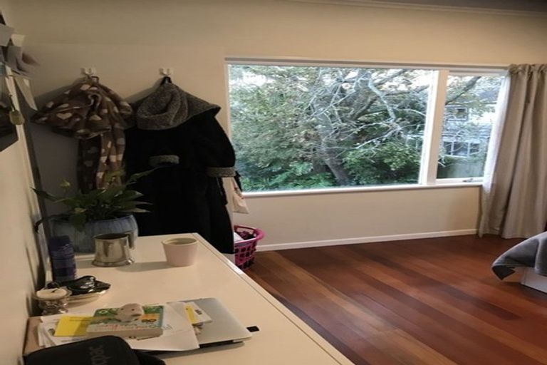 Photo of property in 1/134 Nile Road, Milford, Auckland, 0620