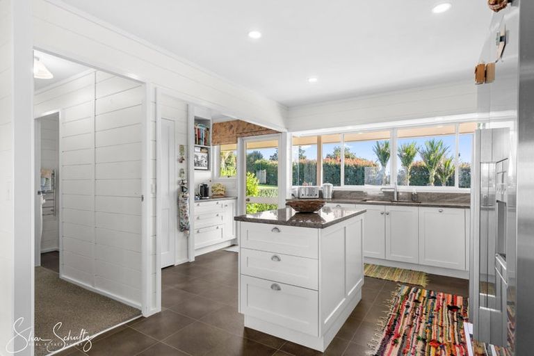 Photo of property in 147 Petley Road, Paparoa, 0571