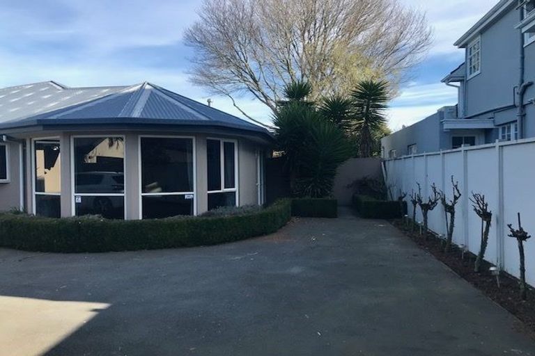 Photo of property in 169a Memorial Avenue, Burnside, Christchurch, 8053