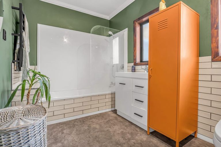 Photo of property in 239 Malfroy Road, Utuhina, Rotorua, 3015