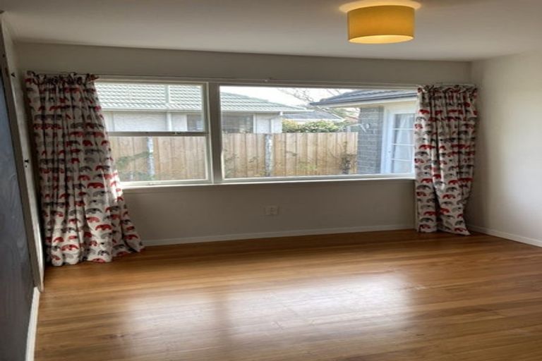 Photo of property in 72 Teesdale Street, Burnside, Christchurch, 8053