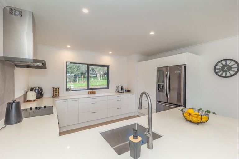 Photo of property in 112a Muhunoa Road West, Ohau, Levin, 5570