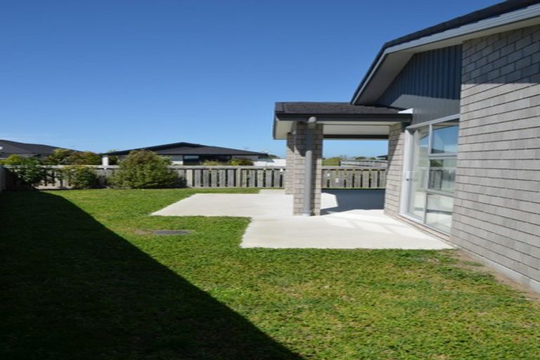 Photo of property in 9 Drabble Crescent, Papamoa Beach, Papamoa, 3118
