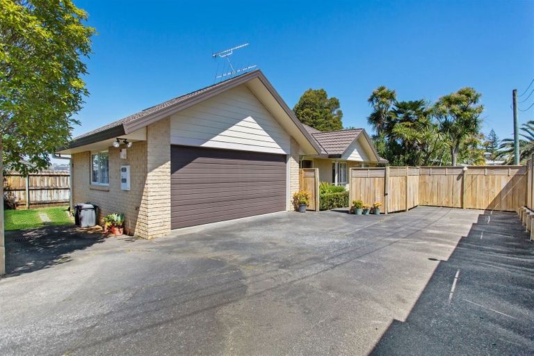 Photo of property in 69a Vincent Street, Howick, Auckland, 2014