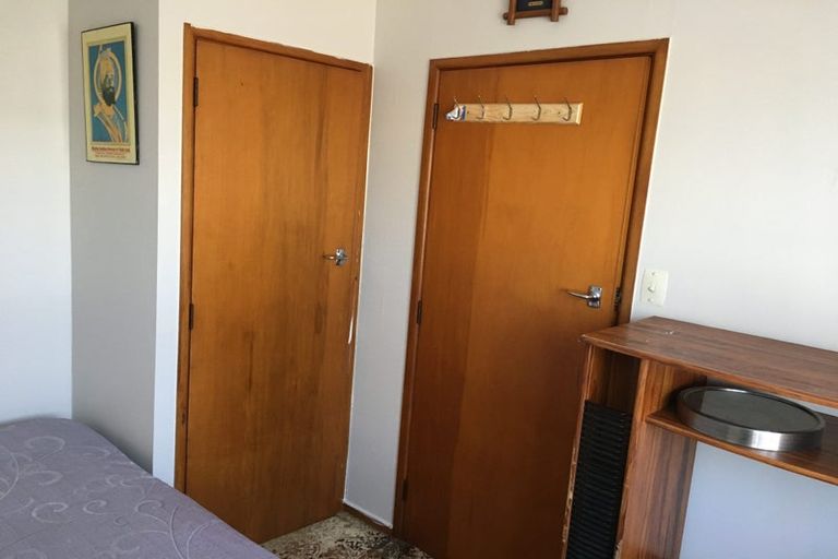 Photo of property in 2/33 Miles Avenue, Papatoetoe, Auckland, 2025