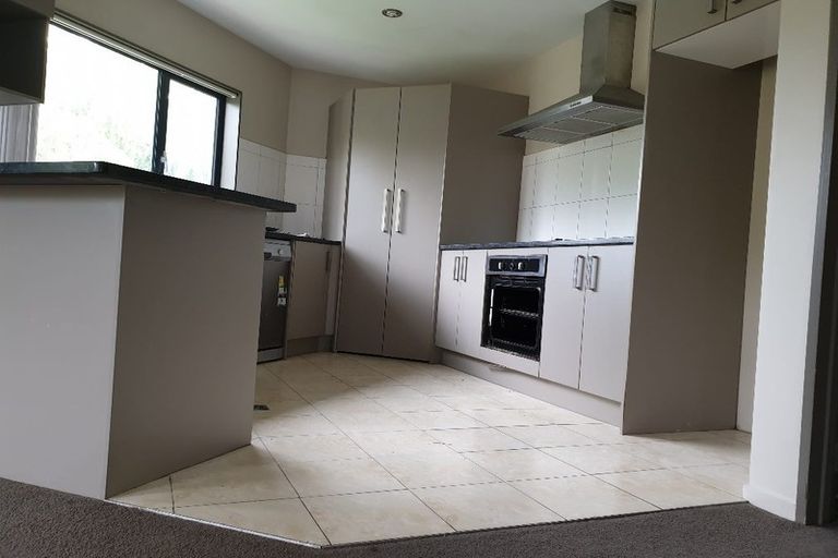 Photo of property in 55b Simpson Road, Ranui, Auckland, 0612