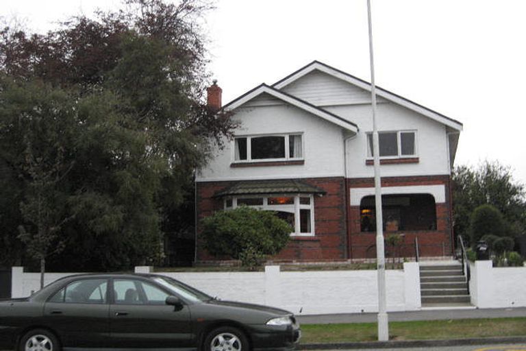 Photo of property in 18 Te Weka Street, Maori Hill, Timaru, 7910