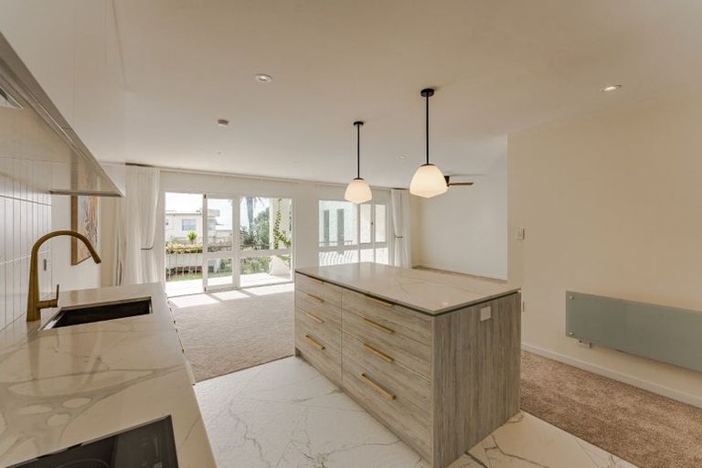 Photo of property in 27/34 Waiwera Place, Waiwera, Orewa, 0994