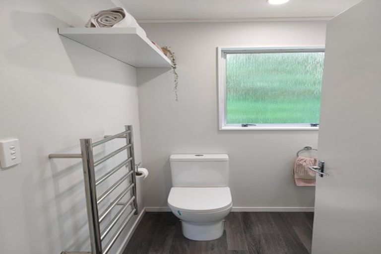 Photo of property in 4b Cedar Street, Maungaraki, Lower Hutt, 5010