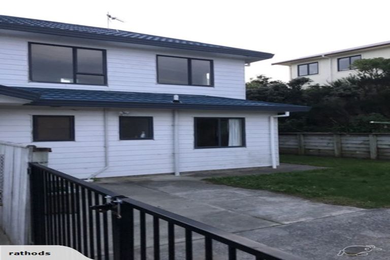 Photo of property in 16a Bowes Crescent, Strathmore Park, Wellington, 6022