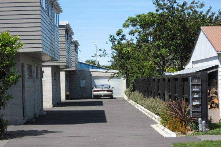 Photo of property in 32e Champion Street, Edgeware, Christchurch, 8013