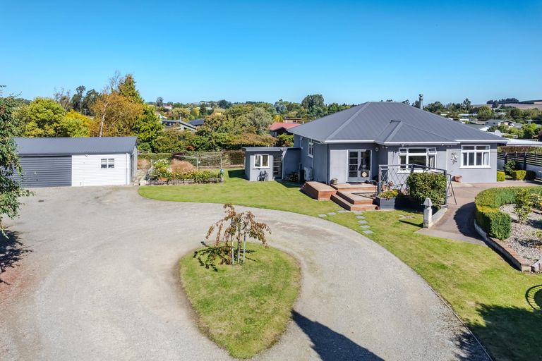 Photo of property in 38 Charles Street, Weston, Oamaru, 9401