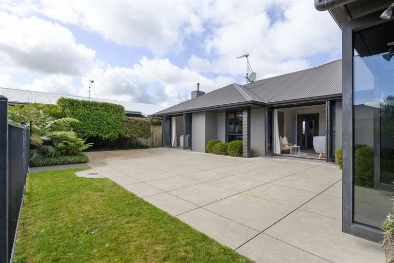 Photo of property in 5 Grenache Place, Rototuna, Hamilton, 3210