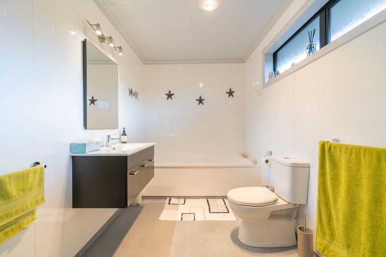 Photo of property in 129 Dusky Street, Te Anau, 9600