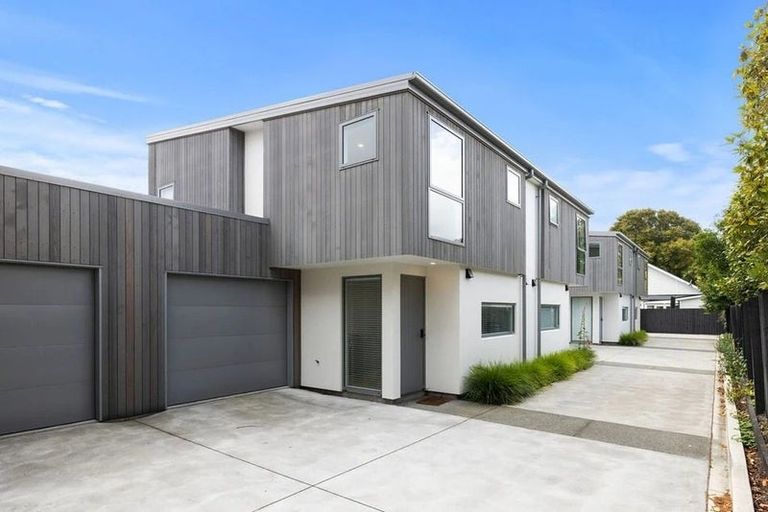Photo of property in 208b Cranford Street, St Albans, Christchurch, 8014