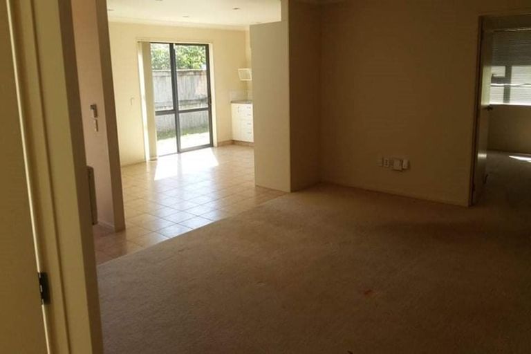 Photo of property in 32 Motu Place, Mount Wellington, Auckland, 1060