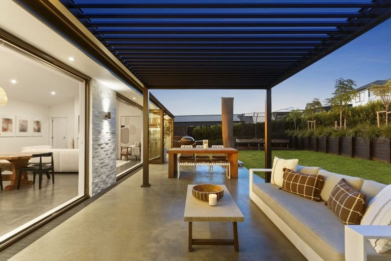 Photo of property in 5 Canoe Lane, Riverhead, 0820