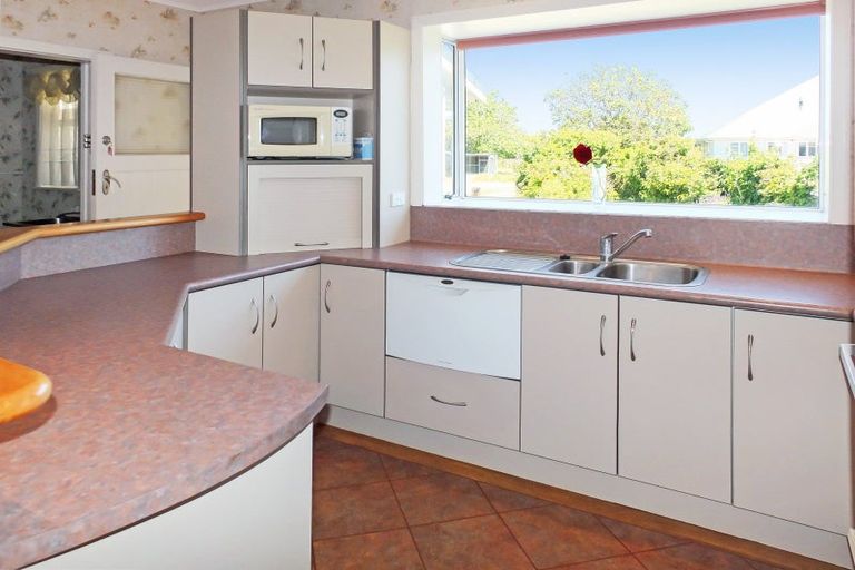 Photo of property in 33 Ladys Mile, Foxton, 4814