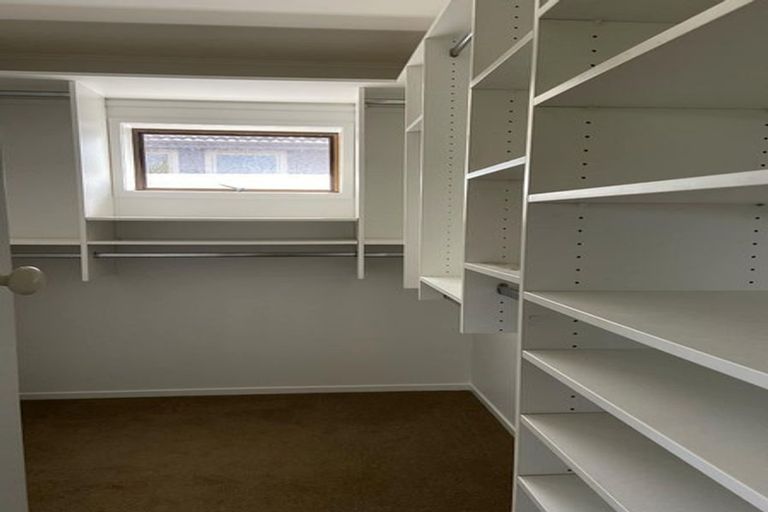 Photo of property in 2/43 Eastcliffe Road, Castor Bay, Auckland, 0620