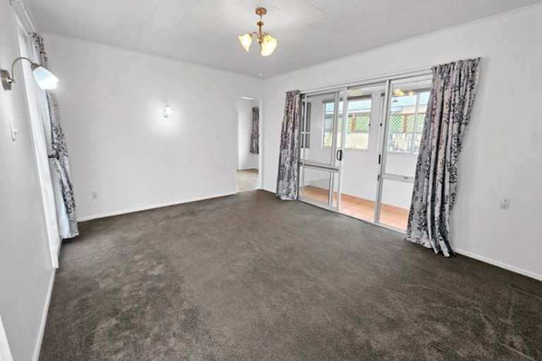 Photo of property in 2/11 Shamrock Street, Napier South, Napier, 4110