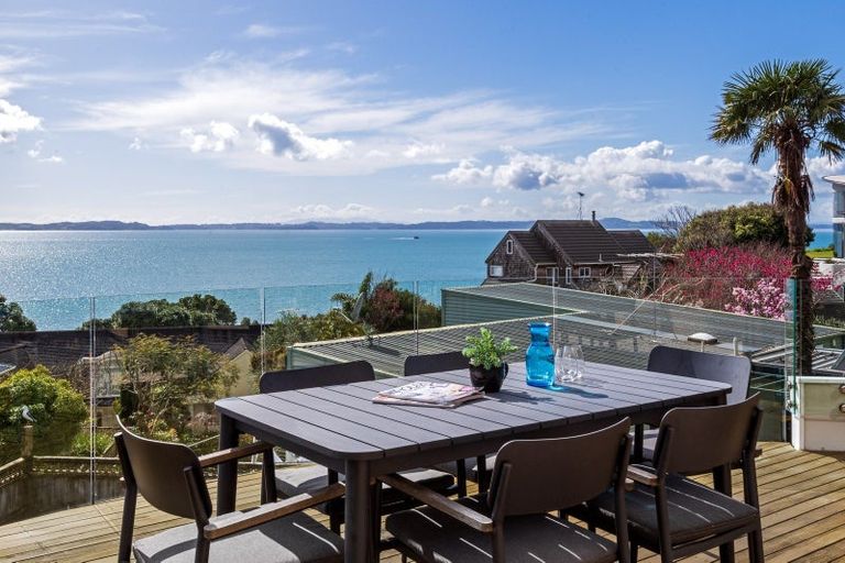 Photo of property in 153 Mellons Bay Road, Mellons Bay, Auckland, 2014