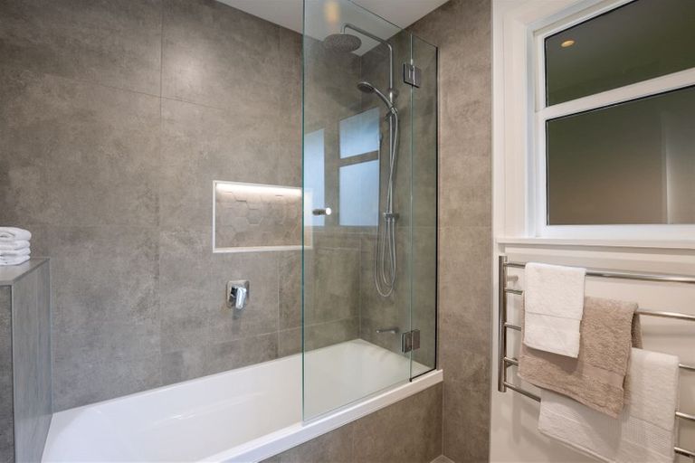 Photo of property in 201 Cashmere Road, Hoon Hay, Christchurch, 8025