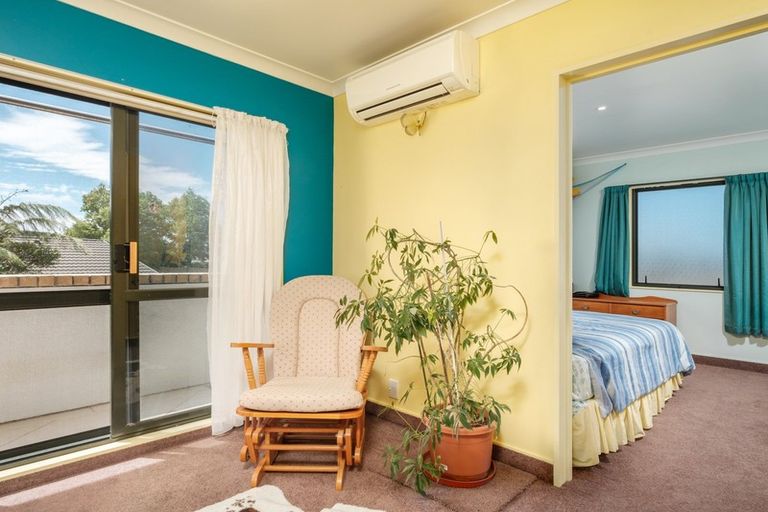 Photo of property in 5 Coulston Place, Riverdale, Gisborne, 4010