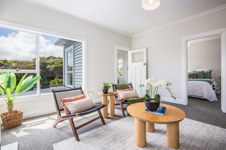 Photo of property in 78 Bayview Road, Paremata, Porirua, 5024