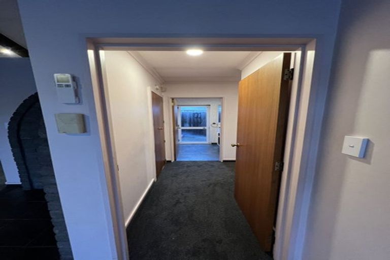 Photo of property in 50 Regency Crescent, Redwood, Christchurch, 8051