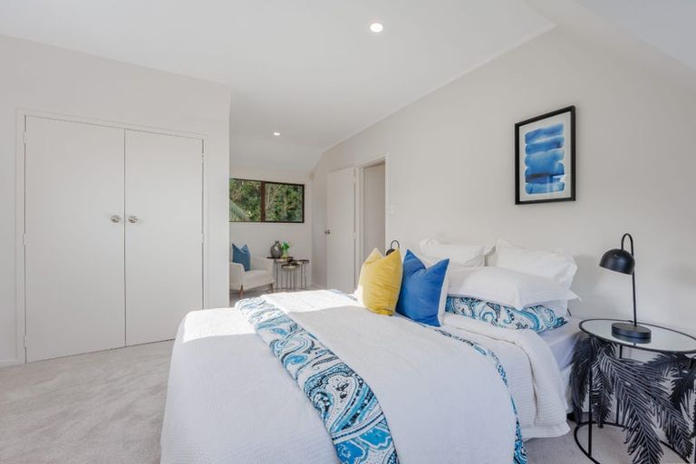 Photo of property in 1/12 Shanaway Rise, Hillcrest, Auckland, 0627