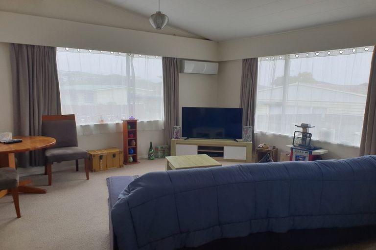 Photo of property in 172b Dowse Drive, Maungaraki, Lower Hutt, 5010