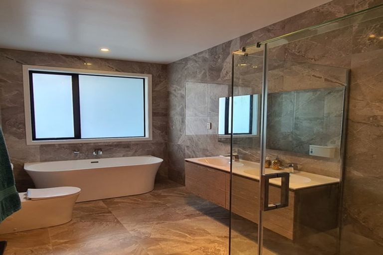 Photo of property in 15 Lawrence Carter Drive, Bombay, 2675