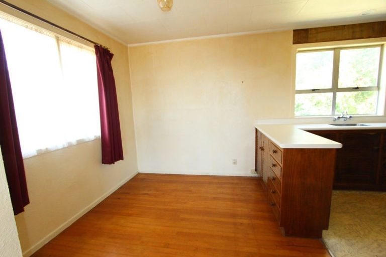 Photo of property in 12 Myrtle Grove, Putaruru, 3411