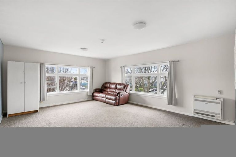 Photo of property in 297 Barbadoes Street, Christchurch Central, Christchurch, 8011