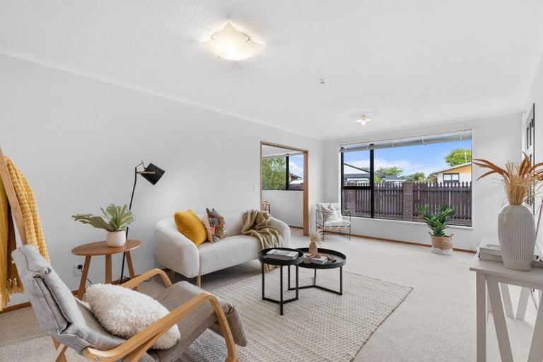 Photo of property in 6a Rolfe Place, Bishopdale, Christchurch, 8053