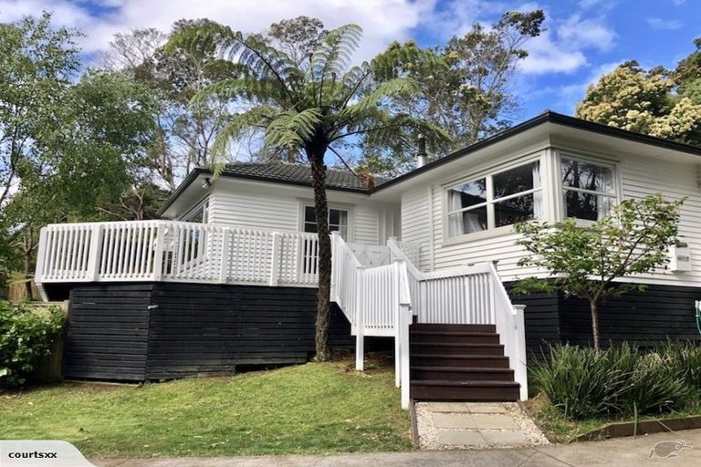 Photo of property in 9 The Close, Greenhithe, Auckland, 0632