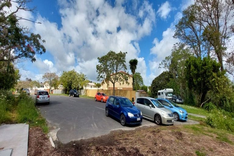 Photo of property in 2/125b Metcalfe Road, Ranui, Auckland, 0612