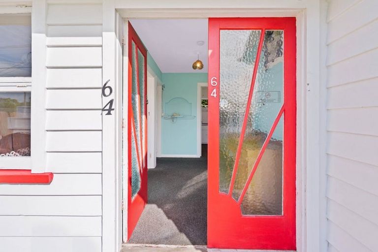 Photo of property in 64 Milton Street, Somerfield, Christchurch, 8024