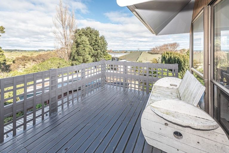 Photo of property in 1a East Way, Durie Hill, Whanganui, 4500