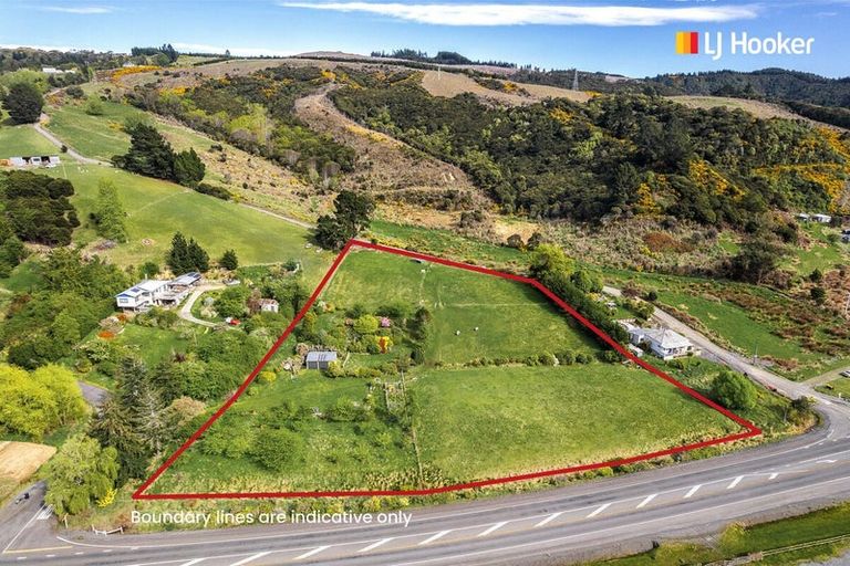 Photo of property in 287 Waikouaiti-waitati Road, Evansdale, Waikouaiti, 9471