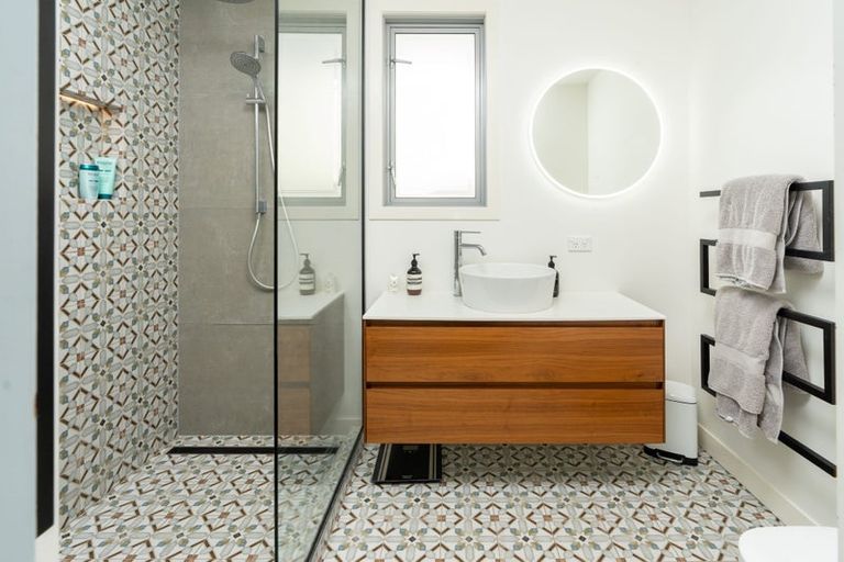 Photo of property in 121 The Parade, Paekakariki, 5034