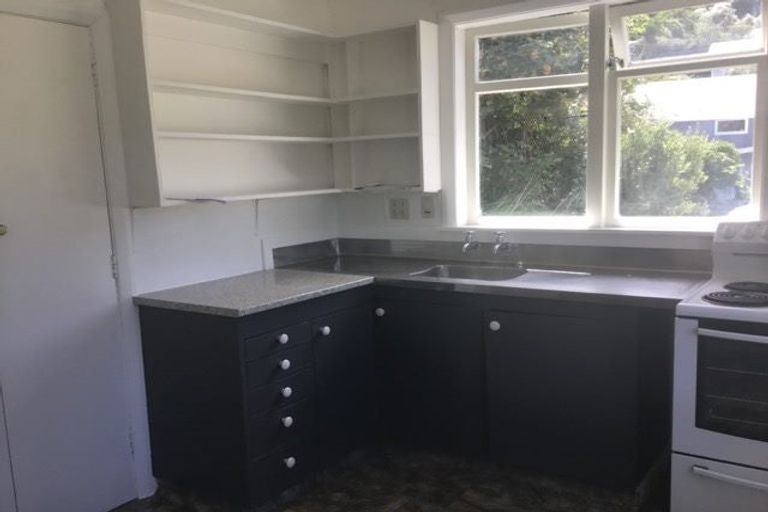 Photo of property in 1 Liardet Street, Vogeltown, Wellington, 6021