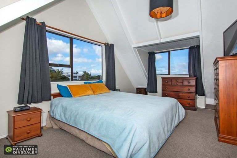 Photo of property in 17 Granfield Place, Te Kamo, Whangarei, 0112