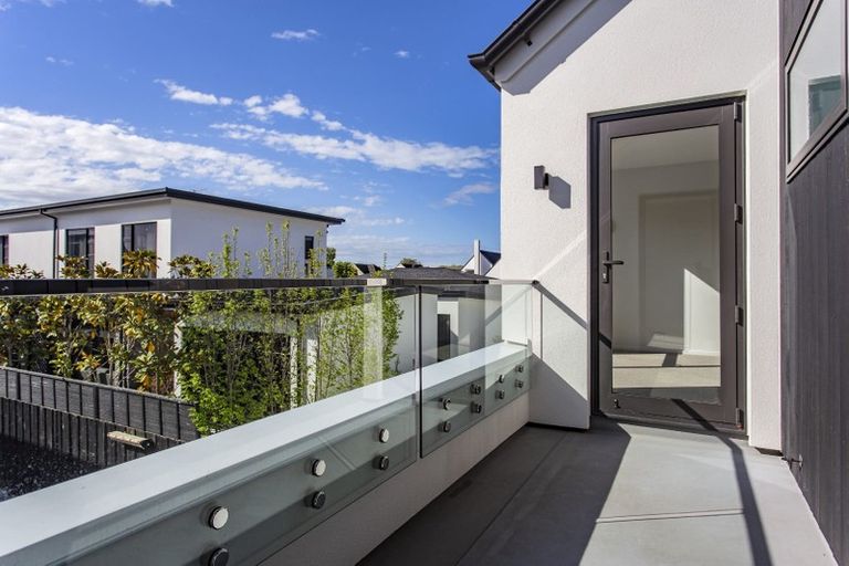 Photo of property in 20b Hewitts Road, Merivale, Christchurch, 8014