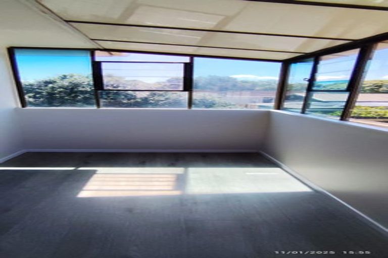 Photo of property in 1/9 Charntay Avenue, Clover Park, Auckland, 2019