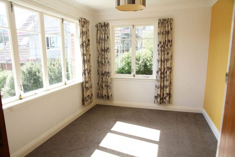 Photo of property in 56 Signal Hill Road, Opoho, Dunedin, 9010