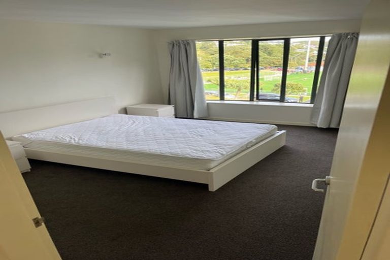 Photo of property in 568e Adelaide Road, Berhampore, Wellington, 6023