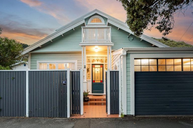 Photo of property in 61 Oroua Street, Eastbourne, Lower Hutt, 5013